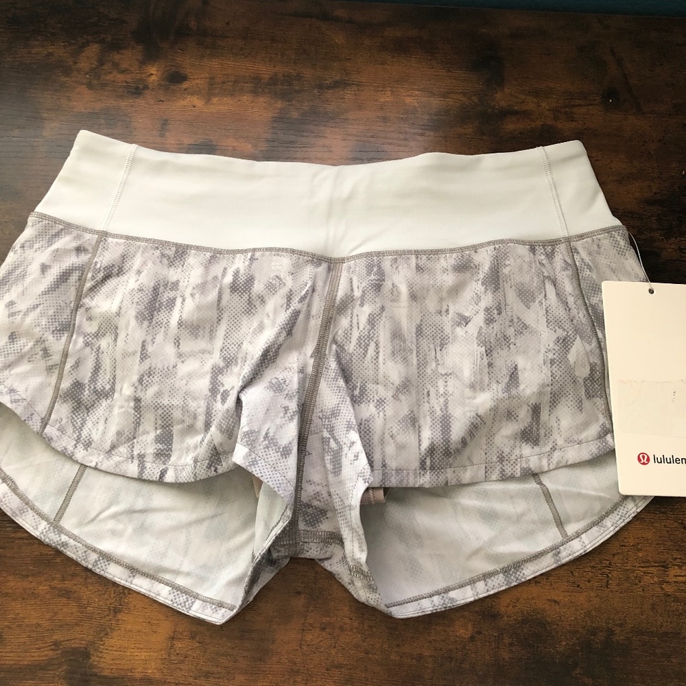Lulu Speed Shorts size 4